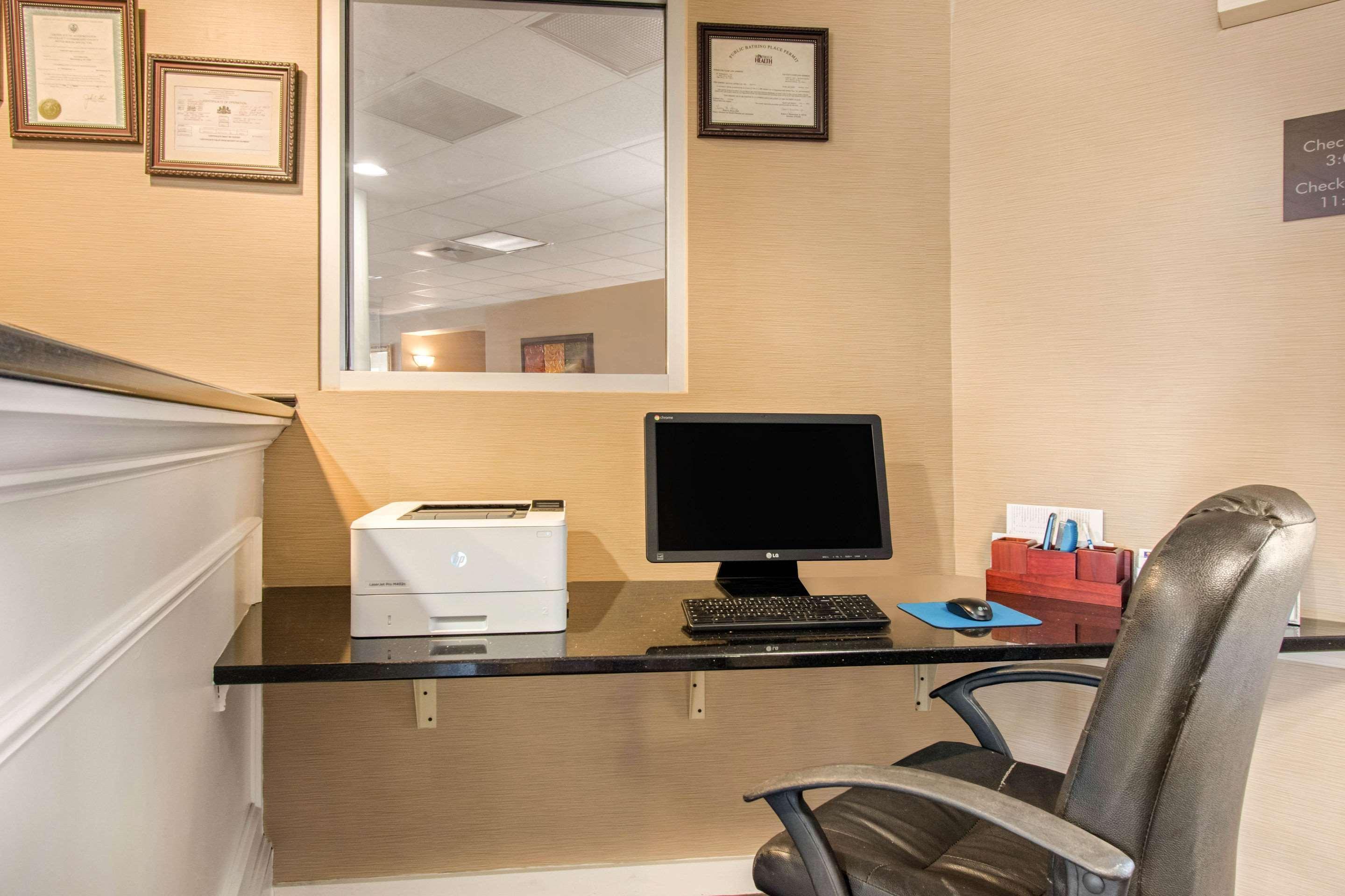 Comfort Inn Mechanicsburg – Harrisburg South Exterior foto