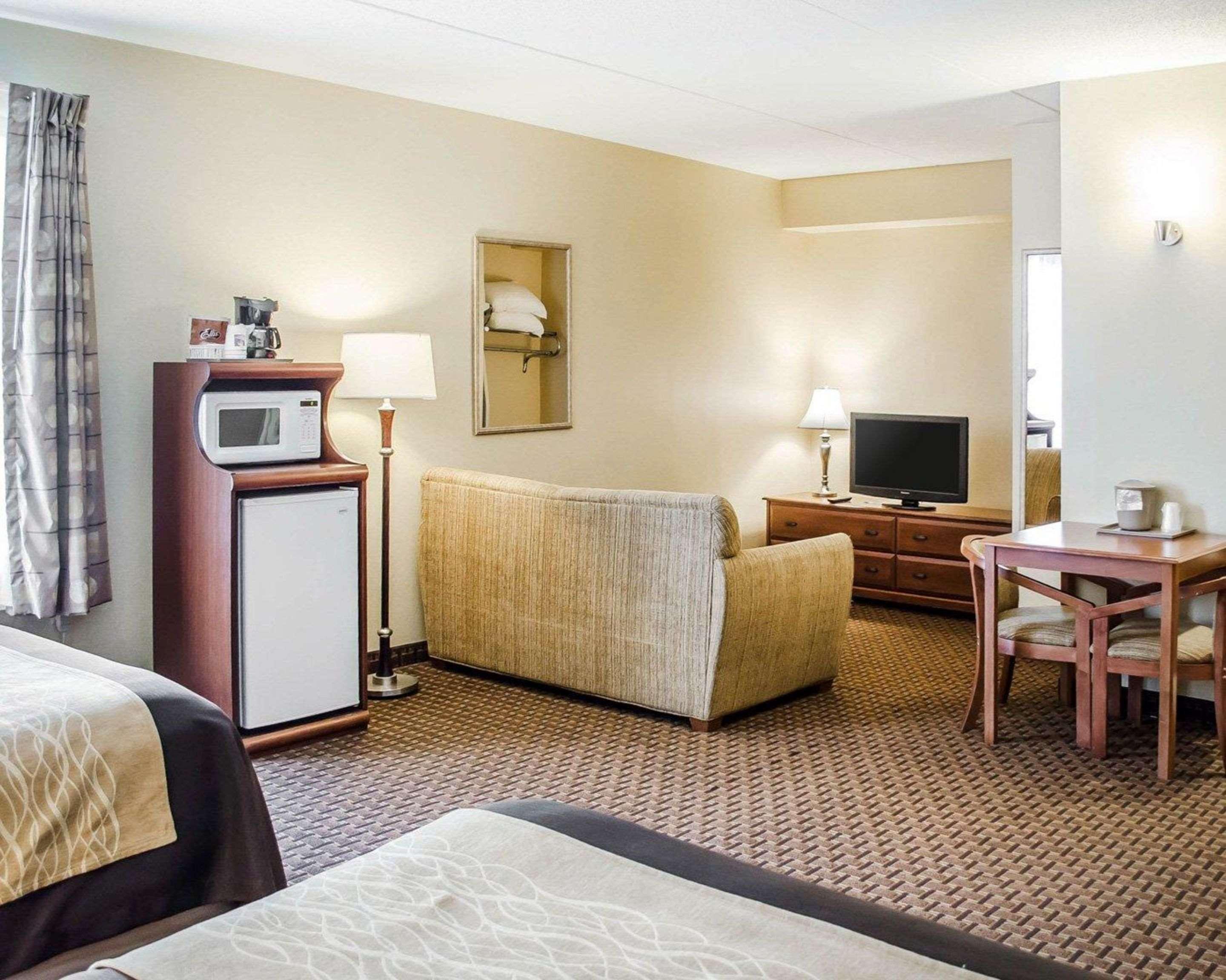 Comfort Inn Mechanicsburg – Harrisburg South Exterior foto