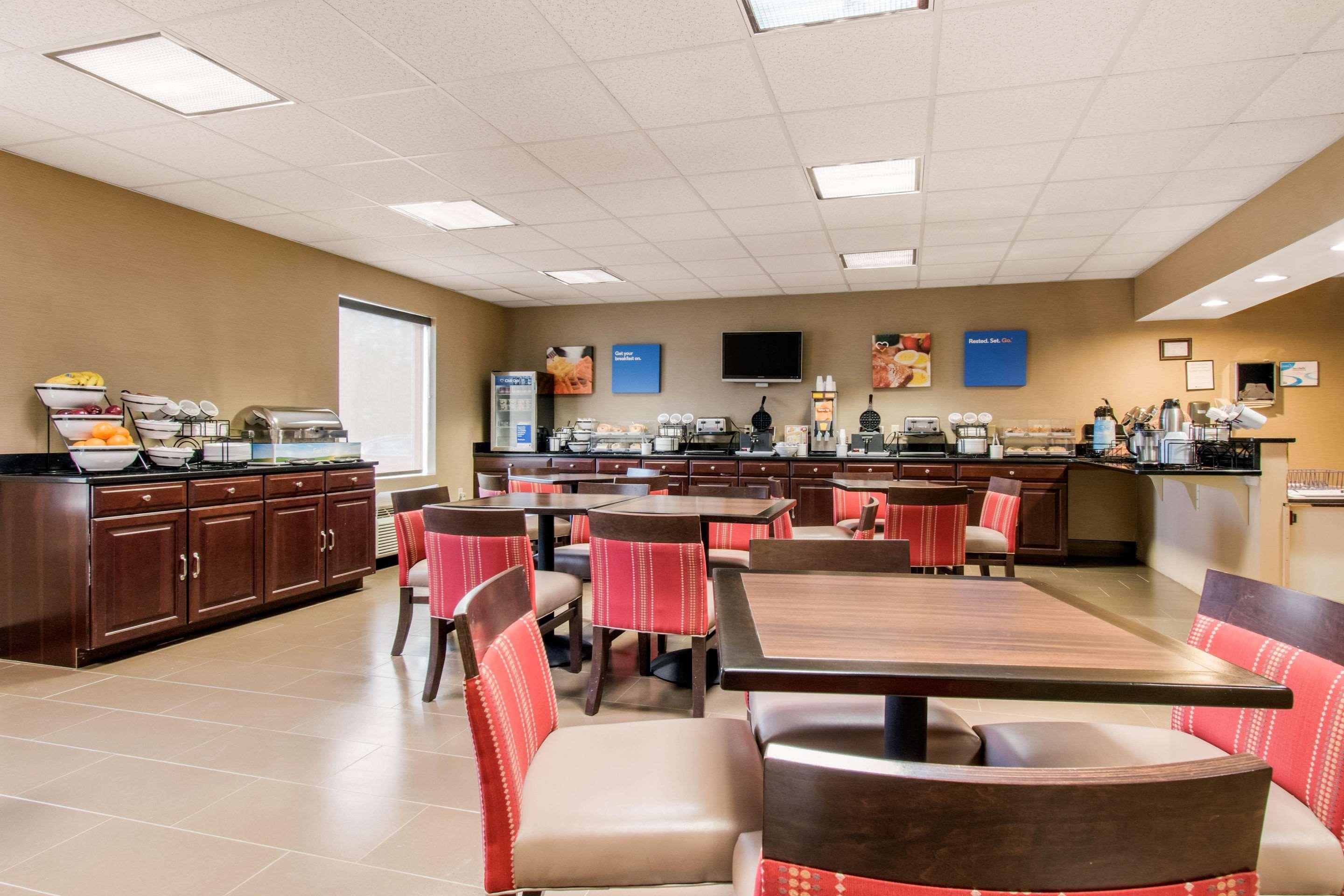 Comfort Inn Mechanicsburg – Harrisburg South Exterior foto