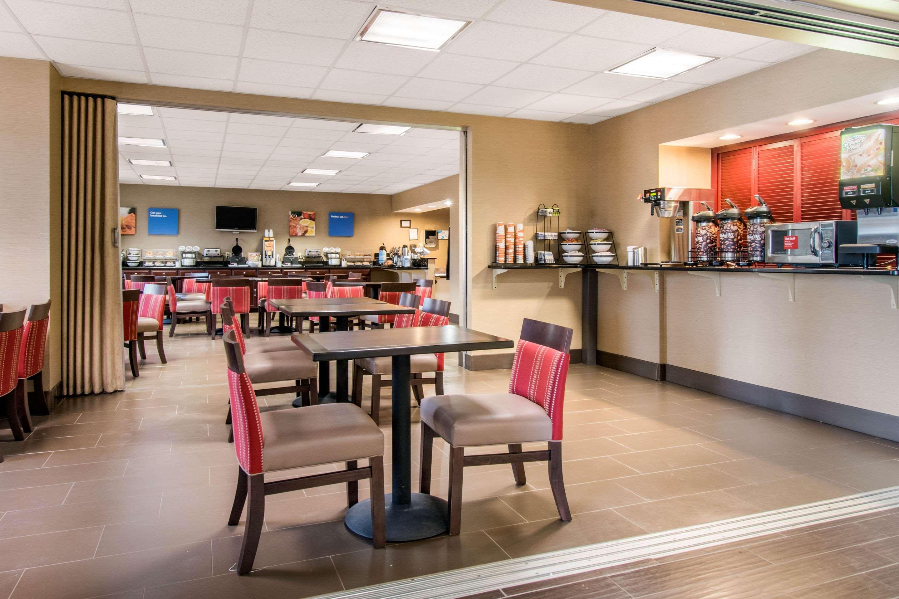 Comfort Inn Mechanicsburg – Harrisburg South Exterior foto